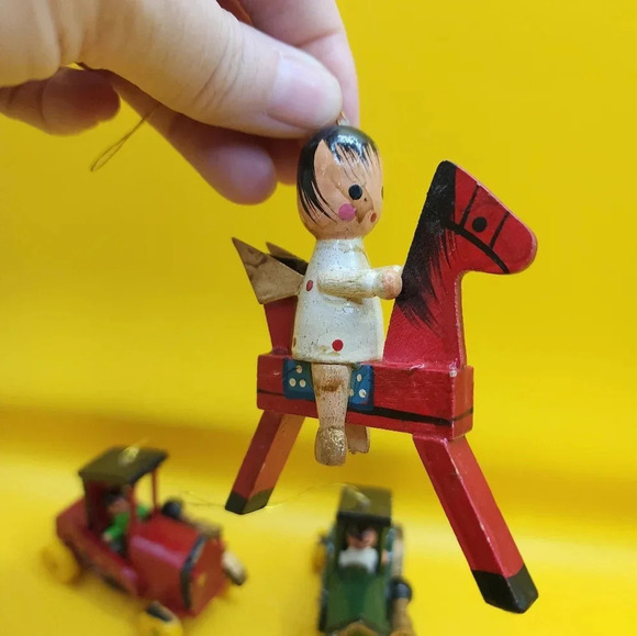 Vtg Wooden Ornaments Antique Cars Angel Horse Christmas Tree - Picture 4 of 7